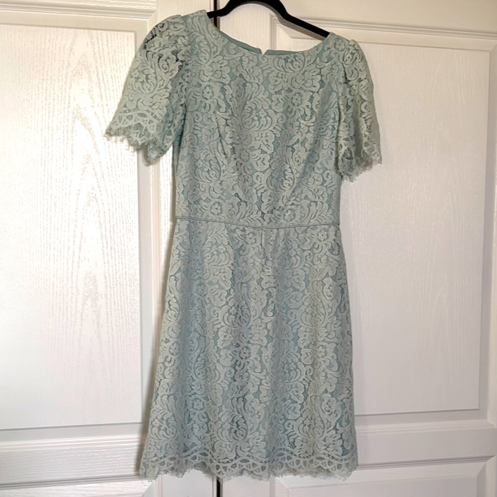 Elegant Lace Dress in Light mint green/Blue